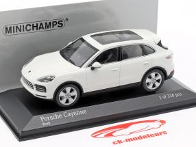Porsche Cayenne Baujahr 2017 weiß 1:43 Minichamps