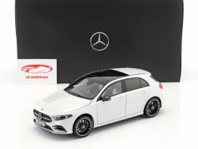 Mercedes-Benz A-Klasse (W177) Baujahr 2018 digitalweiß metallic 1:18 Norev