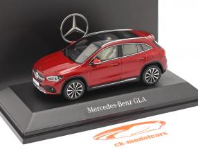 Mercedes-Benz GLA (H247) Bouwjaar 2020 designo patagonië rood bright 1:43 Spark
