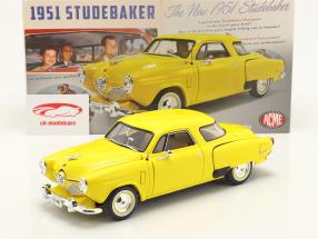 Studebaker Champion Baujahr 1951 solar gelb 1:18 GMP