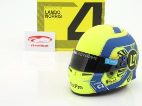 Lando Norris #4 McLaren F1 Team formel 1 2022 hjelm 1:2 Bell