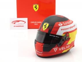 Carlos Sainz jr. #55 Scuderia Ferrari formel 1 2022 hjelm 1:2 Bell