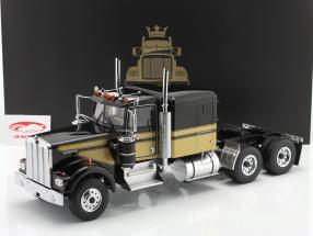 Kenworth W900 Sattelzugmaschine schwarz / gold 1:18 Road Kings