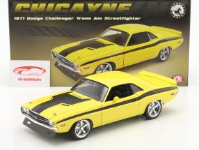 Dodge Challenger Trans Am Streetfighter Chicayne 1972 gul / sort 1:18 GMP