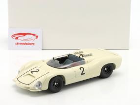 Porsche 910-8 Bergspyder #2 Sieger Alpen-Bergpreis 1967 R. Stommelen 1:18 Matrix