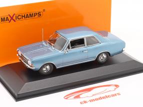 Opel Rekord C bouwjaar 1966-72 Lichtblauw metalen 1:43 Minichamps
