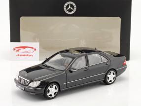 Mercedes-Benz AMG S 55 (V220) Baujahr 1999-2002 tektikgrau 1:18 Norev