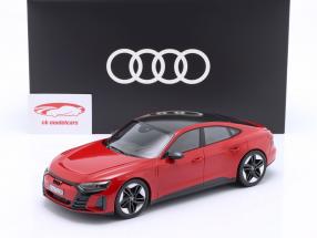 Audi RS e-tron GT Baujahr 2021 tangorot 1:18 Norev