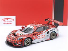 Porsche 911 GT3 R #9 gagnant GTD-Pro 24h Daytona 2022 Pfaff Motorsports 1:18 Ixo
