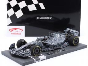 Zhou Guanyu Alfa Romeo C42 Formula 1 Test Barcelona 2022 1:18 Minichamps