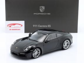Porsche 911 (992) Carerra 4S sort 1:18 Minichamps