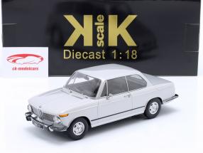 BMW 1602 Serie 1 Anno di costruzione 1971 argento 1:18 KK-Scale