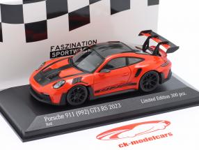 Porsche 911 (992) GT3 RS Weissach-Paket 2023 rojo / negro llantas 1:43 Minichamps