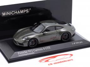 Porsche 911 (992) Carrera 4 GTS 2021 avventurina verde metallico 1:43 Minichamps