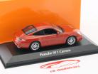 Porsche 911 Carrera coupé année de construction 2001 rouge-orange métallique 1:43 Minichamps