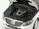 Mercedes-Benz Maybach S 600 Pullmann anno di costruzione 2016 bianco 1:18 AUTOart