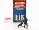 Police K9 Unit Set II: Police Officer and K9 Dog 1:18 American Diorama