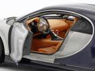 Bugatti Chiron Год постройки 2017 серебро / синий 1:24 Welly