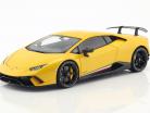 Lamborghini Huracan Performante Baujahr 2017 perlgelb 1:18 AUTOart