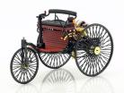 Mercedes-Benz Patent Motorwagen opført i 1886 green 1:18 Norev