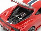 Ferrari 458 Speciale rød / Hvid / blå 1:18 Bburago