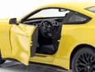 Ford Mustang année 2015 jaune 1:18 Maisto