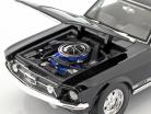 Ford Mustang GTA Fastback jaar 1967 zwart 1:18 Maisto