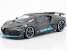 Bugatti Divo année de construction 2018 natte gris / bleu clair 1:18 Bburago
