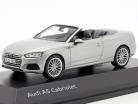 Audi A5 Cabriolet ano de construção 2017 prata Florett 1:43 Spark