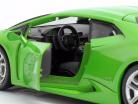 Lamborghini Huracan LP610-4 Ano 2014 verde 1:24 Maisto