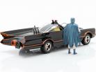 Batmobile met Batman en Robin figuur Classic TV-Serie 1966 1:24 Jada Toys