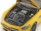 Mercedes-Benz AMG GTS ano de construção 2015 amarelo 1:18 AUTOart