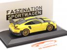 Porsche 911 (991 II) GT2 RS Weissach Package 2018 da corsa giallo 1:43 Minichamps