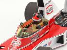 Emerson Fittipaldi McLaren-Ford M23 #5 Formel 1 Weltmeister 1974 1:18 Minichamps