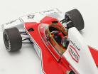 Emerson Fittipaldi McLaren-Ford M23 #5 formule 1 Champion du monde 1974 1:18 Minichamps