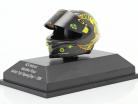 Valentino Rossi Winter Test Sepang Jour 1 MotoGP 2018 AGV casque 1:8 Minichamps