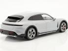 Porsche Taycan Turbo S Cross Turismo 2021 冰灰色 和 展示柜 1:18 Minichamps
