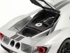 Ford GT Baujahr 2017 silber / schwarz 1:12 AUTOart