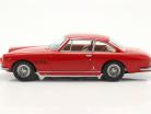 Ferrari 330 GT 2+2 Baujahr 1964 rot 1:18 échelle KK