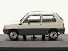 Fiat Panda 建设年份 1980 奶油 白色的 / 灰色的 1:43 Minichamps
