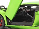 Lamborghini Aventador SVJ Baujahr 2019 mattgrün metallic 1:18 AUTOart