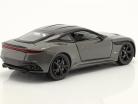 Aston Martin DBS Superleggera Byggeår 2018 Grå metallisk 1:24 Welly