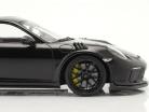 Porsche 911 (991 II) GT3 RS Weissach Package 2019 negro / negro llantas 1:18 Minichamps
