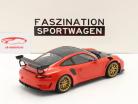 Porsche 911 (991 II) GT3 RS Weissach Package 2019 lava orange / gylden fælge 1:18 Minichamps