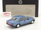 Mercedes-Benz 190E (W201) Año de construcción 1982-1988 diamante azul 1:18 Norev