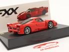 Ferrari FXX 建设年份 2005 和 展示柜 红色的 / 白色的 1:43 Altaya