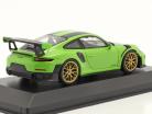 Porsche 911 (991 II) GT2 RS Weissach Package 2018 signalgrün / goldene Felgen 1:43 Minichamps