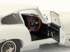 Jaguar E-Type Coupe Baujahr 1961 weiß 1:18 Kyosho