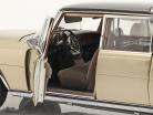 Mercedes-Benz 600 Pullman Landaulet (W100) 1965-81 beige / Brun 1:18 CMC