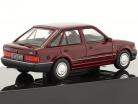 Ford Escort MK IV Año de construcción 1988 rojo oscuro metálico 1:43 Ixo